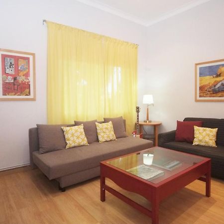Lovely Apartment At Park Gueell Barcelona Buitenkant foto