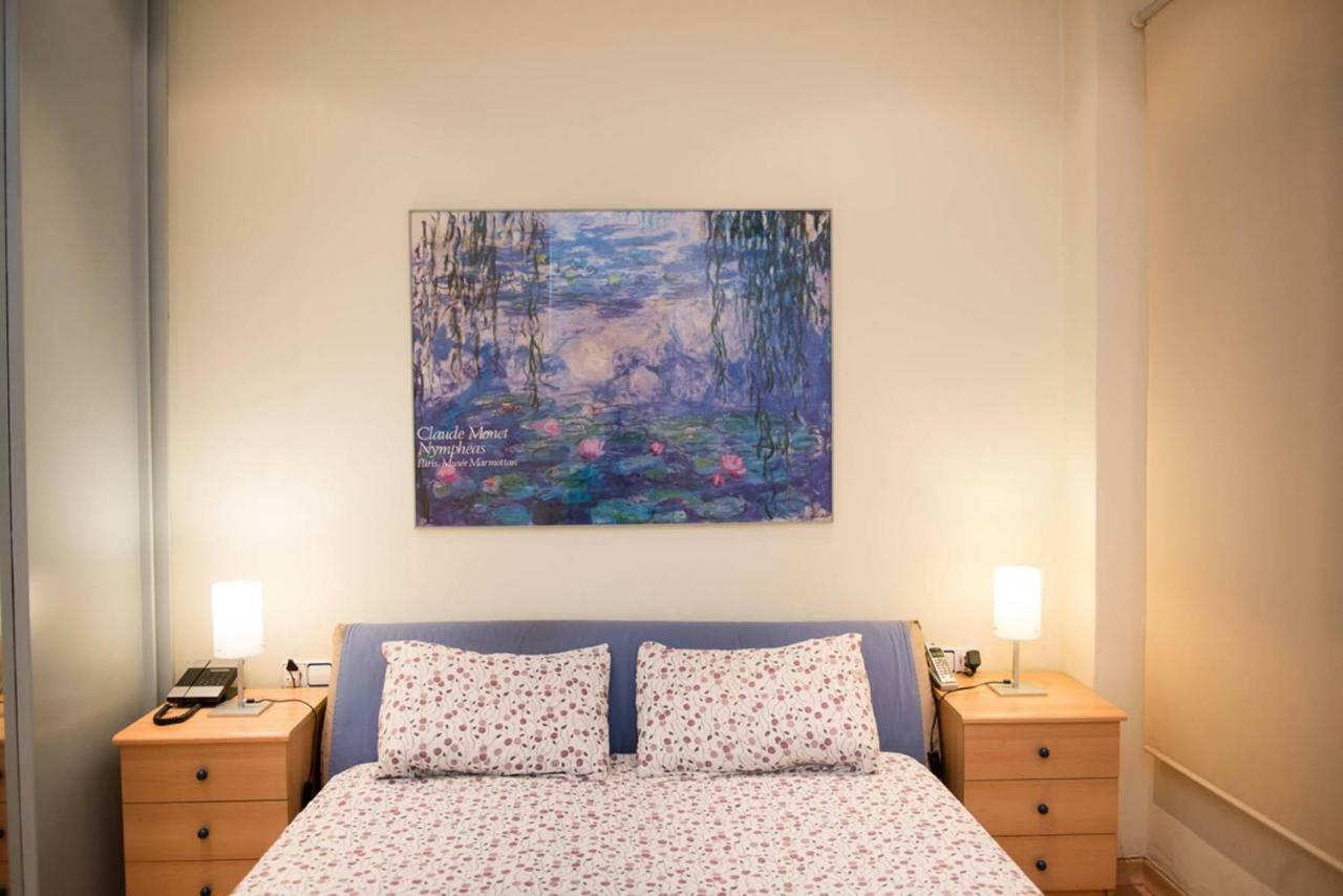 Lovely Apartment At Park Gueell Barcelona Buitenkant foto