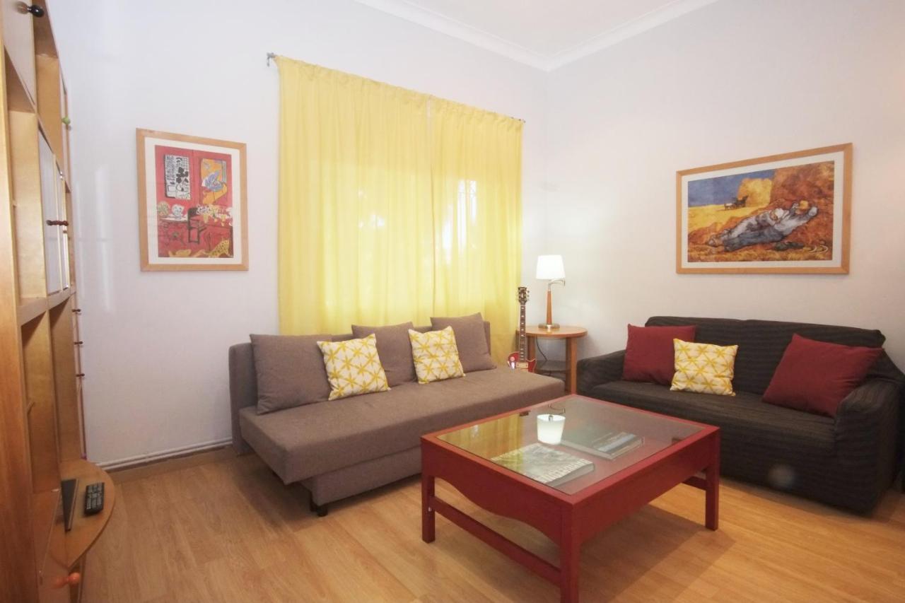 Lovely Apartment At Park Gueell Barcelona Buitenkant foto