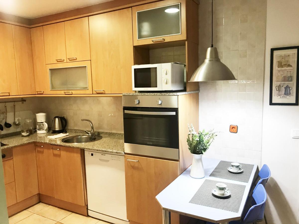 Lovely Apartment At Park Gueell Barcelona Buitenkant foto
